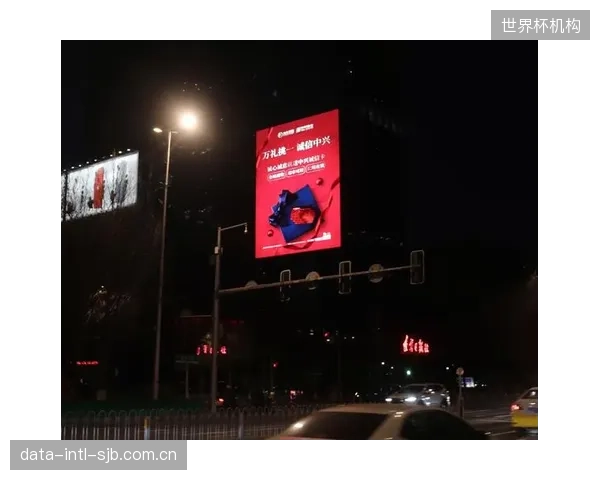 数据表明：基于场景互动的赞助激活，其用户参与成本比传统广告牌降低了60%